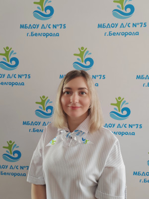 Воспитатель высшей категории Попова Ирина Анатольевна Воспитатель высшей категории Попова Ирина Анатольевна